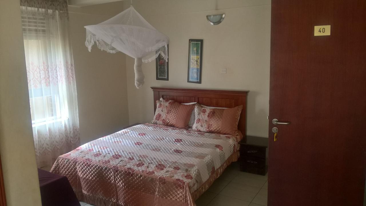 Namirembe Guesthouse Kampala Eksteriør bilde